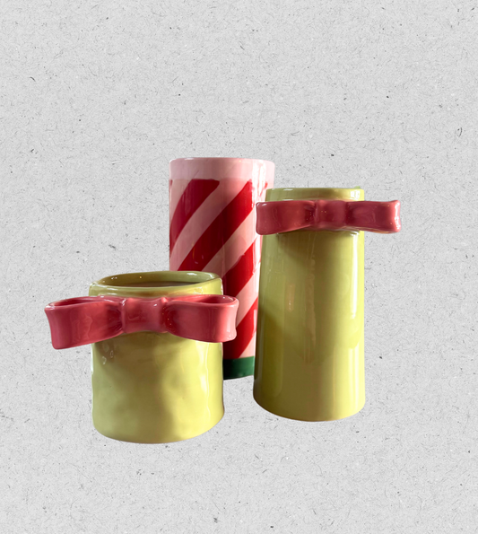 Vase mit Schleife, hellgrün, rosa | 17 x 9,5 cm