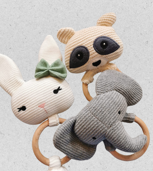 Greifling Panda mit Rassel